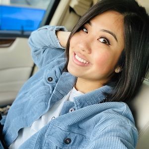 Meet your Posher, Trang